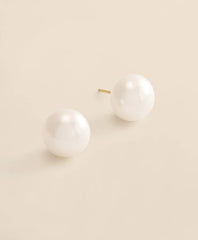 14k Gold Pearl Stud Earrings / Brooks Brothers Women