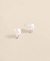 14k White Gold Pearl Stud Earrings / Brooks Brothers Women