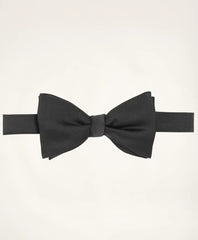 Formal Butterfly Pre-Tied Satin Bow Tie / Brooks Brothers Men