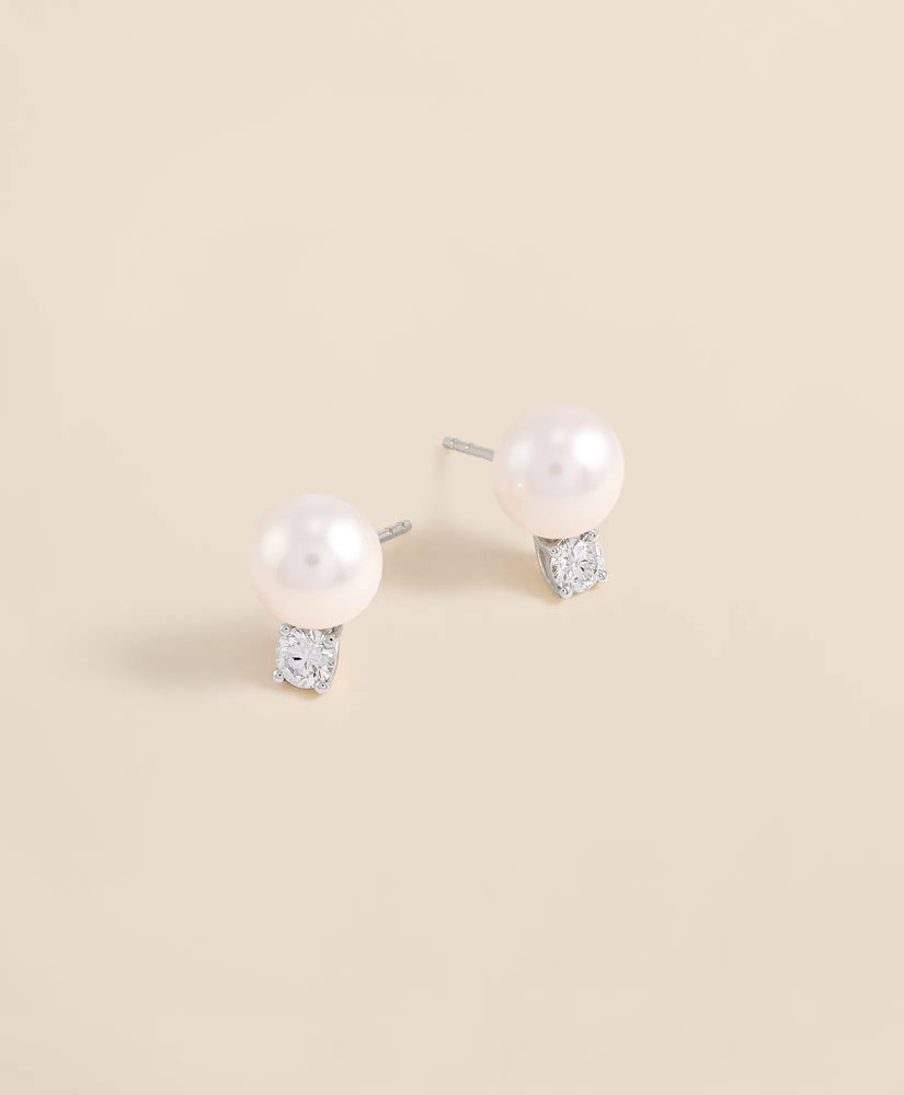 14k White Gold Pearl Stud Earrings / Brooks Brothers Women