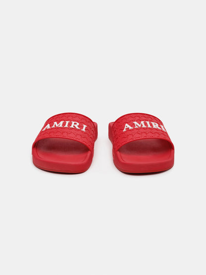 Ma Quad Pool Slide - True Red | Amiri Value