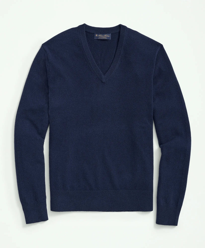 3-Ply Cashmere V-Neck Sweater / Brooks Brothers Men