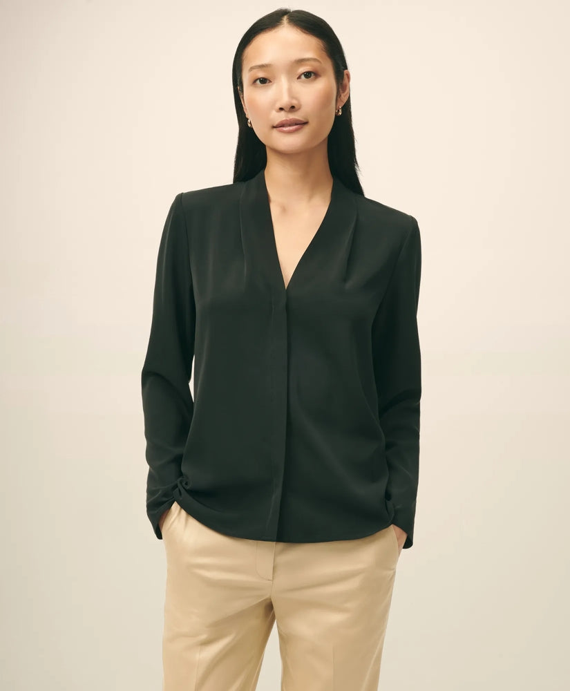 Concealed-Placket Blouse in Crepe / Brooks Brothers Shirts