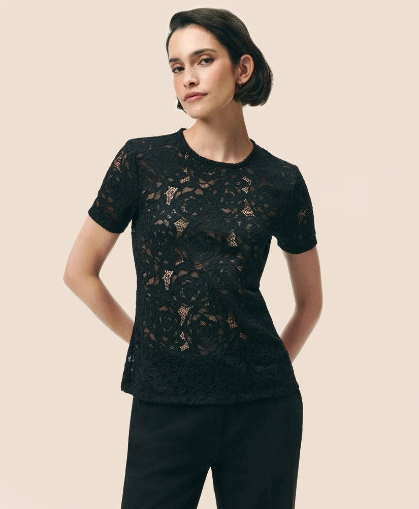 Semi-Sheer Short-Sleeve Top in Floral Lace / Brooks Brothers Shirts