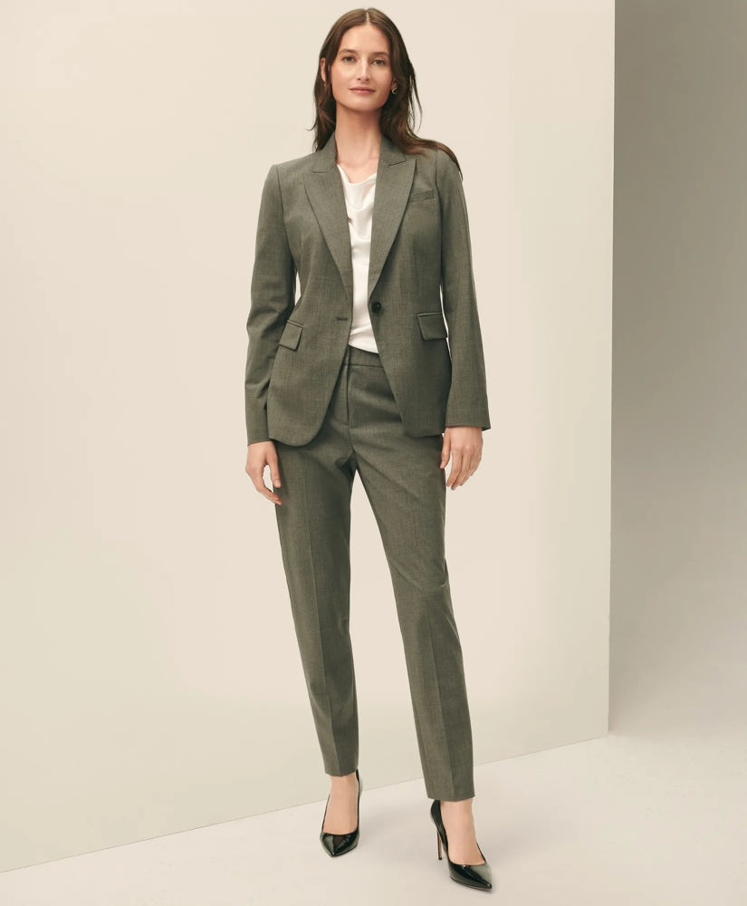 The Essentials Single-Breasted Peak Lapel in Wool Blend / Brooks Brothers Sale