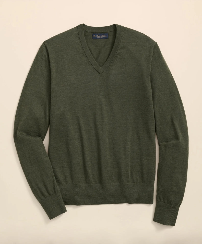 Ultimate Merino Wool V-Neck Sweater / Brooks Brothers Men
