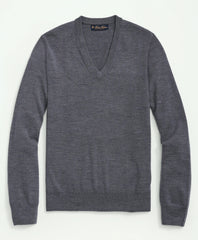 Ultimate Merino Wool V-Neck Sweater / Brooks Brothers Men