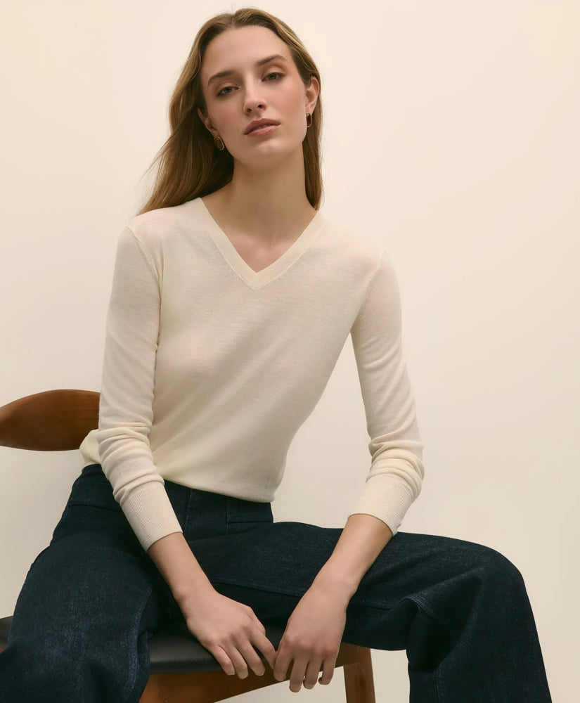 Ultimate Merino Wool V-Neck Sweater / Brooks Brothers Women