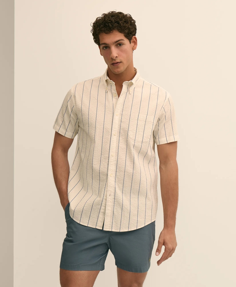 Washed Cotton Seersucker Button-Down Collar, Stripe Short-Sleeve Sport Shirt / Brooks Brothers Men