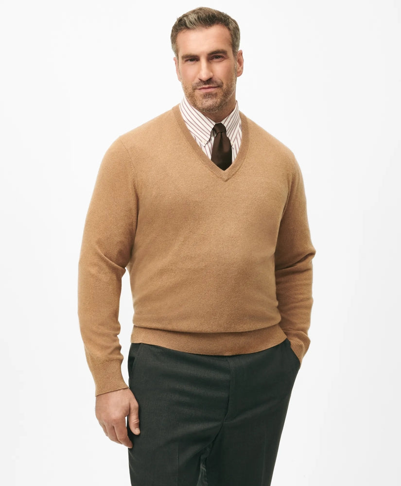 Big & Tall 3-Ply Cashmere V-Neck Sweater / Brooks Brothers Men