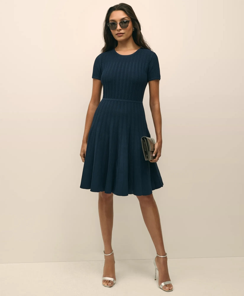 A-Line Pleated Short-Sleeve Sweater Dress / Brooks Brothers Sale